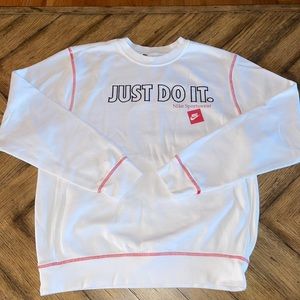 Men’s Nike crewneck